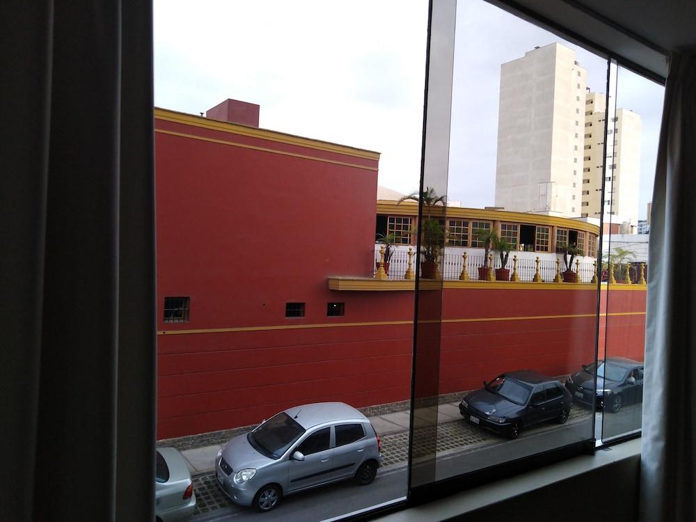 Hotel Park Suites Lima Zewnętrze zdjęcie