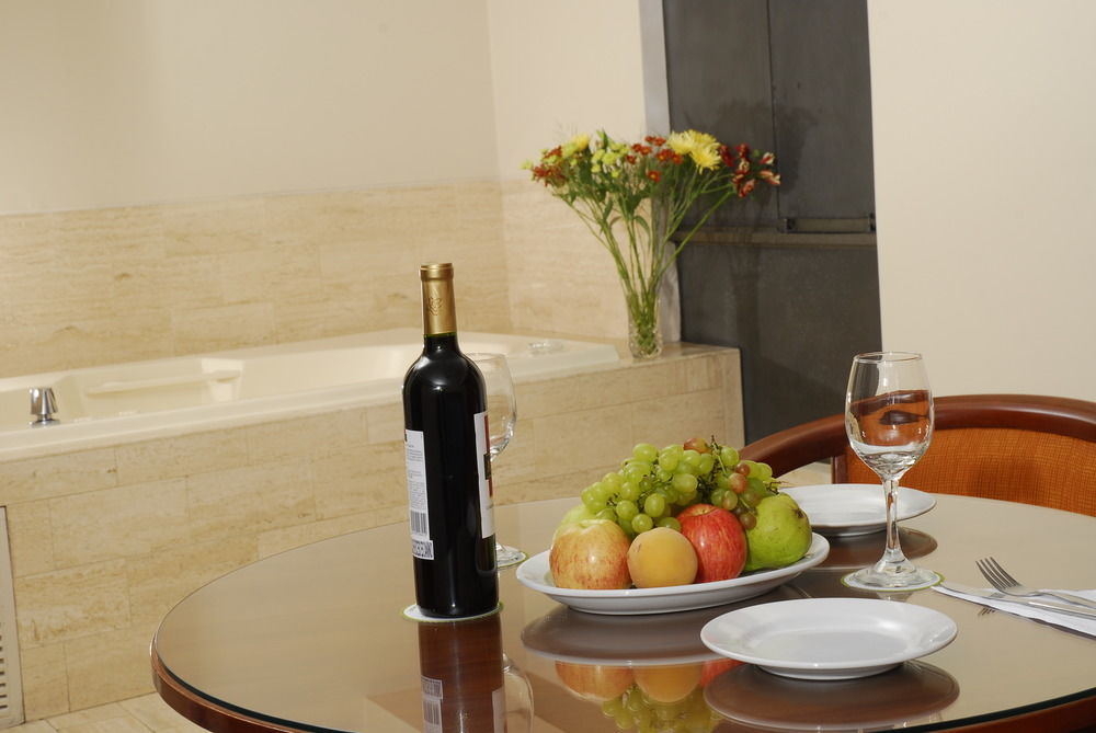 Hotel Park Suites Lima Zewnętrze zdjęcie