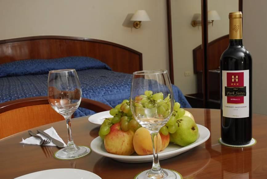 Hotel Park Suites Lima Pokój zdjęcie