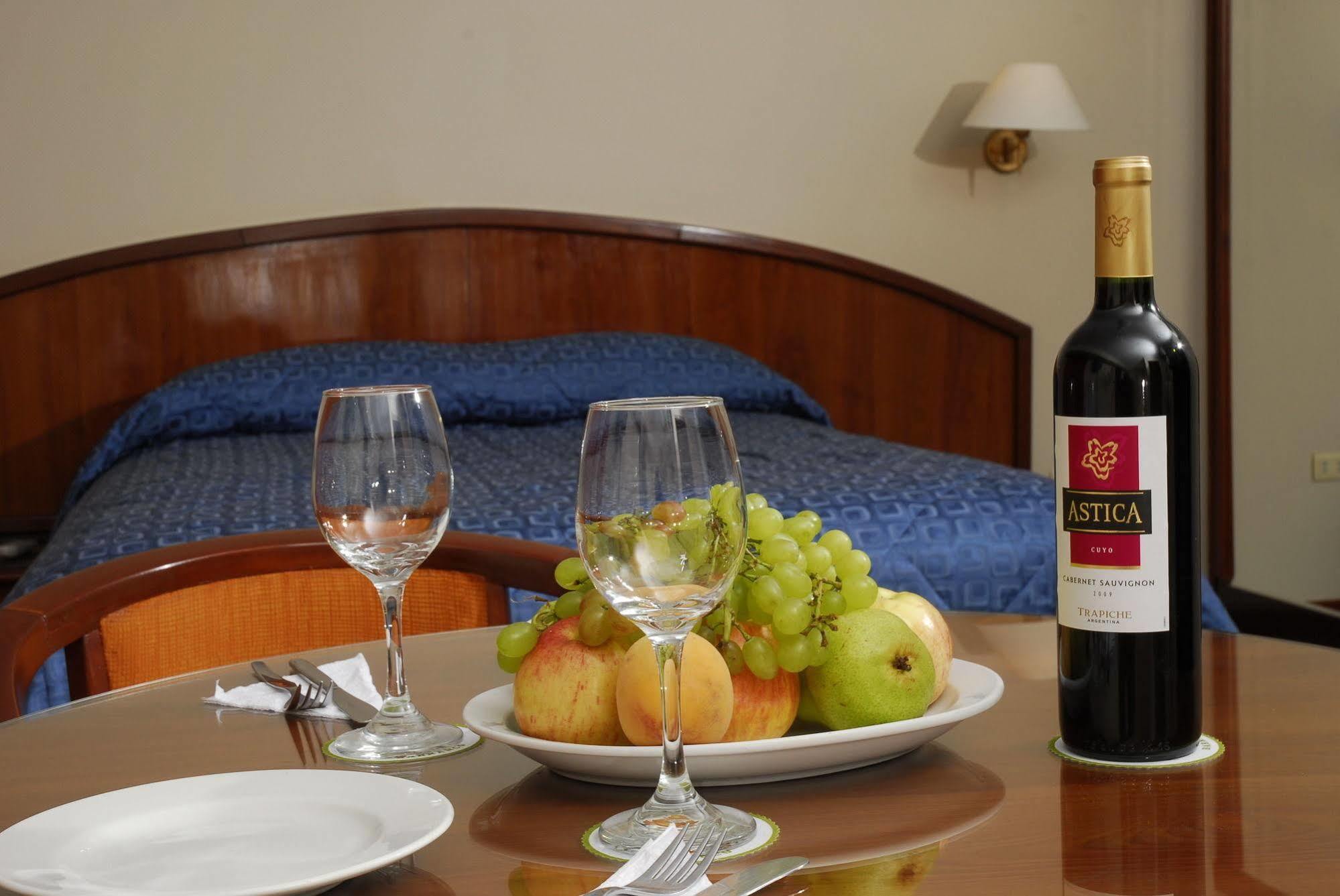 Hotel Park Suites Lima Zewnętrze zdjęcie